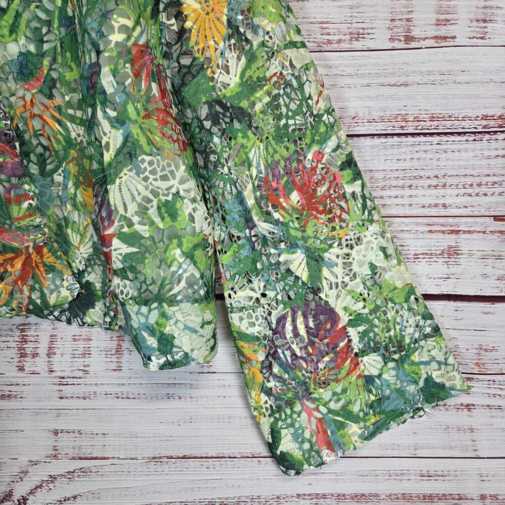 Green Multicolor Embroidered Cropped Jacket - Picture 10 of 15